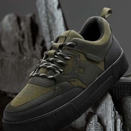Bewakoof Men Printed PU Sneakers-picture-44