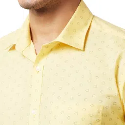 Park Avenue Yellow Slim Fit Printed Shirt image 4