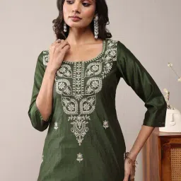 Libas Green Straight Fit Embroidered Kurta image 5