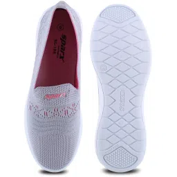 Sparx Women's Grey Walking Shoes image 4
