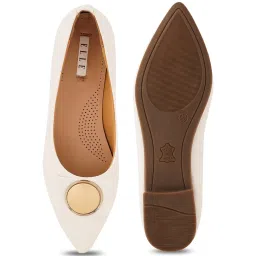 Elle Women's White Flat Ballets image 4