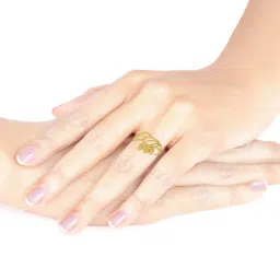 PC Jeweller Yuvelna 18k Gold Ring for Women image 2