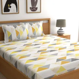 Dreamscape Yellow & White Cotton 140 TC King Bedsheet with 2 Pillow Covers image 1