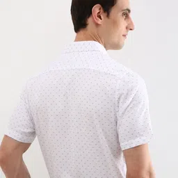 Allen Solly Men Spread Collar Geometric Printed Cotton Slim Fit Formal Shirt image 2