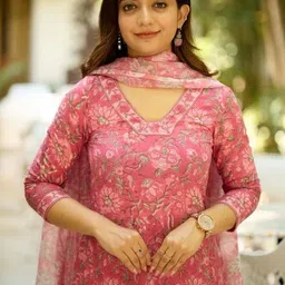 HERE&NOW Women Floral Printed Regular Kurta with Trousers & With Dupatta image 2