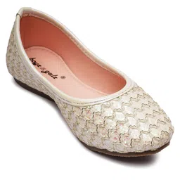 boyz n galz Shimmer Self Design Mojaris - White image 3