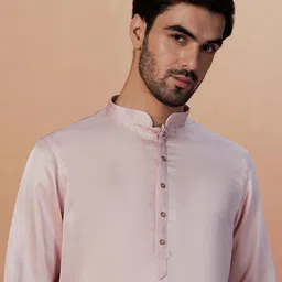 Manyavar Men Kurta With Churidar image 2