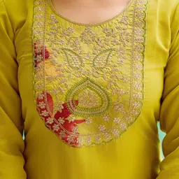 KALINI Floral Embroidered Round Neck Kurta with Trousers & Dupatta image 3