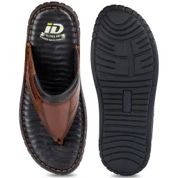 ID Men's Regular Tan Thong Sandals image 4