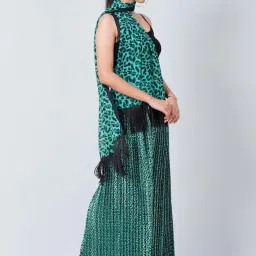 First Resort By Ramola Bachchan Green Animal Print Pleated Palazzo And Stole Set image 4