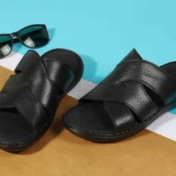 Mochi Black Casual Sandals-image-27
