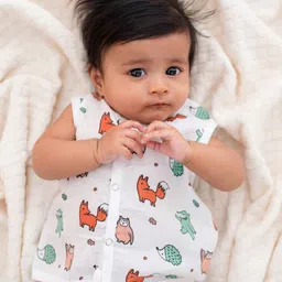 A Toddler Thing Muslin Sleeveless Pack Of 5 Rainbow & Animal Print Vests - White image 4