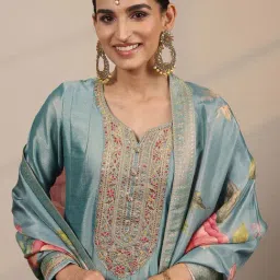 Libas Blue Straight Fit Embroidered Anarkali Sets image 4