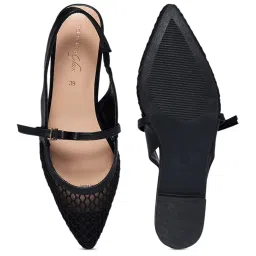 Forever Glam by Pantaloons Women's Black Sling Back Sandals image 4