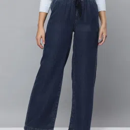 Levi's Navy Straight Fit Trousers image 1