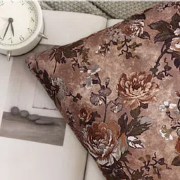 Tesmare Brown Set of 2 Floral Velvet Square Cushion Covers image 4