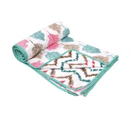 Anadhika Green Floral AC Room Single Bed Dohar-picture-16