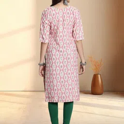 HERE&NOW Women Pack of 3 Floral Printed Crepe Kurta image 2