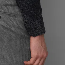 Louis Philippe Permapress Navy Cotton Slim Fit Checks Shirt image 4