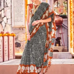 Saree Mall Black Printed Sarees With Unstitched Blouse-image-49