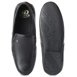ID Men's Black Casual Loafers image 4
