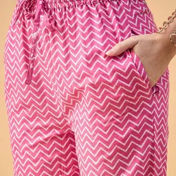 all about you Floral Printed Pure Cotton Straight Kurta With Trouser & Dupatta image 3