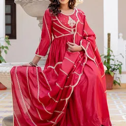 TextileNow Floral Embroidered Chinon Anarkali Kurta With Trousers And Dupatta image 3