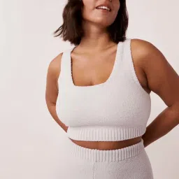 La Vie En Rose Grey Scoop Neck Cropped Camisole image 4