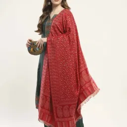 Monte Carlo Red Printed Regular Fit Shawl image 5