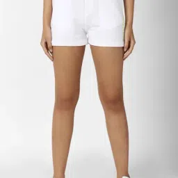 Forever 21 White Regular Fit Shorts-picture-24
