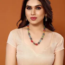 Satrani Cream Floral Print Saree With Unstitched Blouse image 4