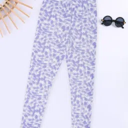 Pantaloons Junior Girls Star White Printed Leggings-image-4