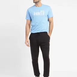 Levi's Black Beauty Pure Cotton Regular Fit Joggers image 5