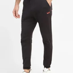 Levi's Black Beauty Pure Cotton Regular Fit Joggers image 3