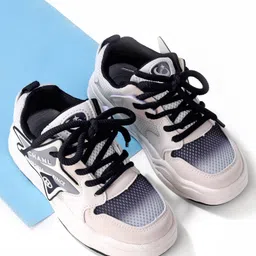 Oh! Pair Sneakers Shoes With Lace Up & Star Applique -Black-picture-17