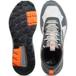 Adidas Men's Adiaxis Multicolor Running Shoes image 4