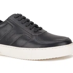 Hush Puppies by Bata Men's Black Casual Sneakers image 4