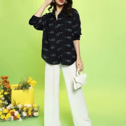 Campus Sutra Black Regular Fit Printed Shirt image 5