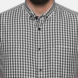 Don Vino Black Regular Fit Check Shirt image 4