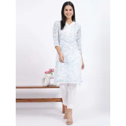 W White Printed Kurta image 2