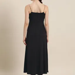 Qurvii Black Maxi Dress image 4