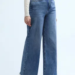 U.S. Polo Assn. Women Women Wide Leg High-Rise Light Fade Stretchable Jeans image 2