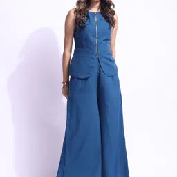 Murcia Round Neck Sleeveless Waistcoat With Trousers image 2