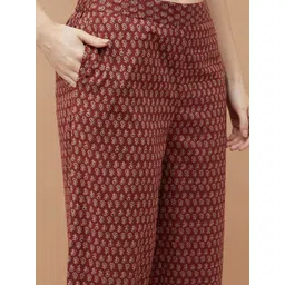 Melange by Lifestyle Women Ethnic Motifs Printed Regular Pure Cotton Kurta with Trousers image 4