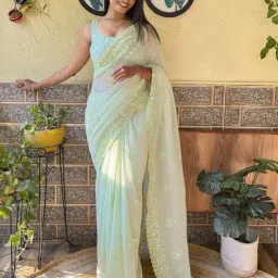 Saree Mall Green Embellished Saree With Unstitched Blouse-image-27
