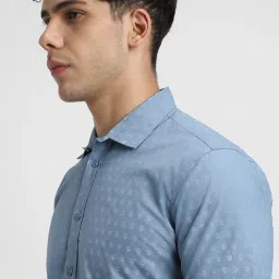 Forever 21 Blue Cotton Regular Fit Printed Shirt image 4