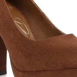 London Rag Women's Tan Casual Pumps image 4