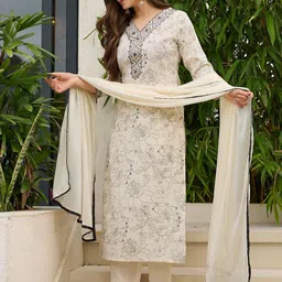 FVD Women Floral Printed Regular Kurta with Trousers & With Dupatta image 2