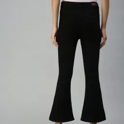 showoffff SHOWOFF Bootcut High-Rise Black Clean Look Jeans image 2