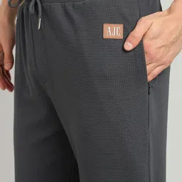 Alan Jones Men Mid Rise Joggers image 5